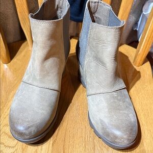 Sorel Women's Tan Wedges